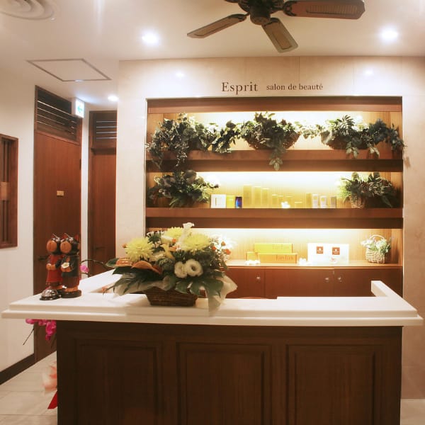 男性向け痩身＆肌改善専門エステサロン メンズエスプリ 新宿店