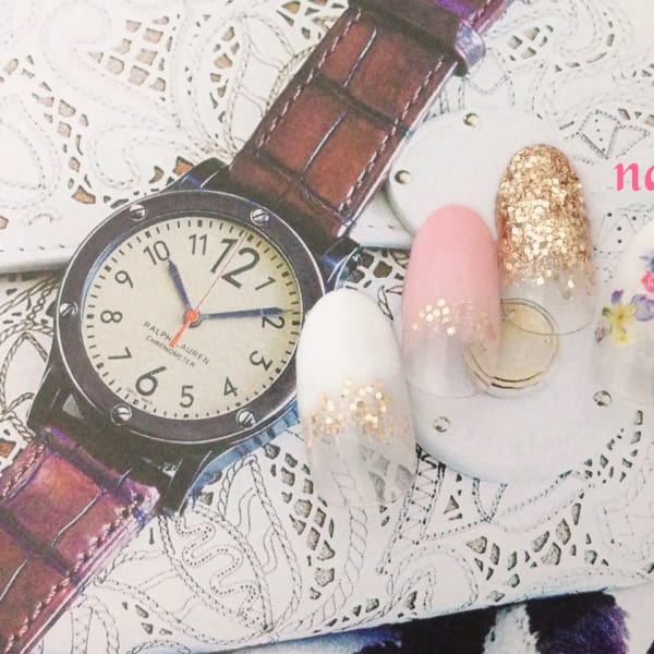 フラワーネイル