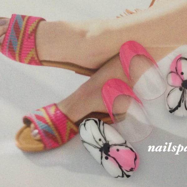 ピンクフレンチ&フラワー