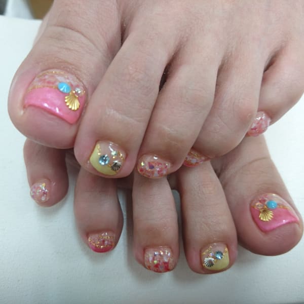 フット♪ ホロ×シェル サマーフット