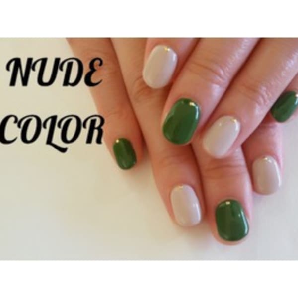 ジェルネイル ¥4860~