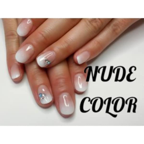 ジェルネイル ¥4860~