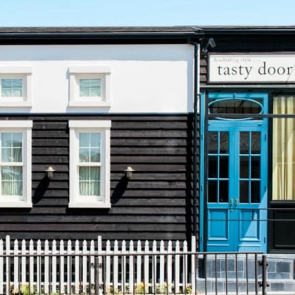 Tasty door