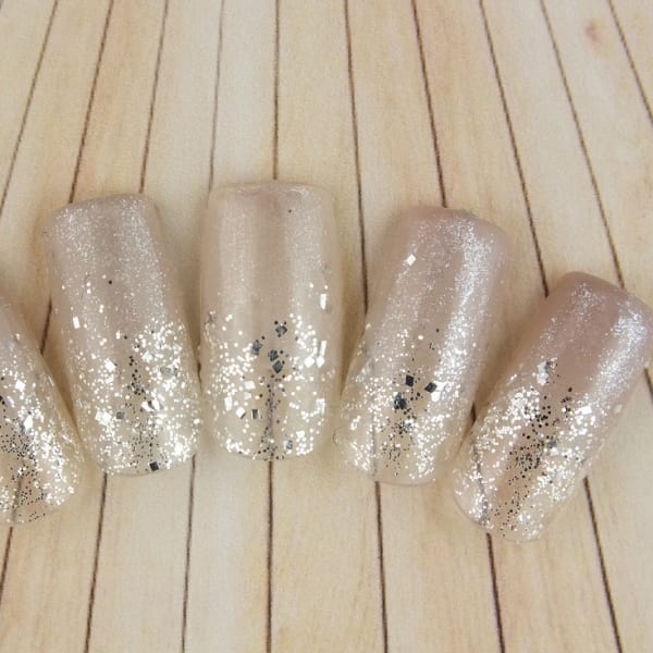 (定額・色変更可)