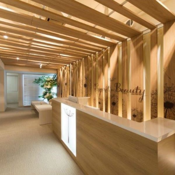 Esprit Beauty 横浜店