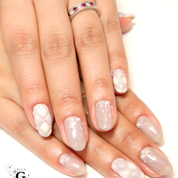 【新規20%OFF×3】ツートンキルティングでホワイトネイル