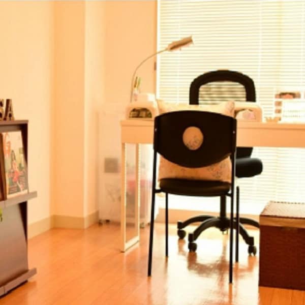 nail studio SHAKE YOUR HANDs