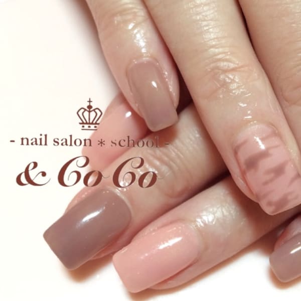 ナチュラルモカ&コーラルピンク