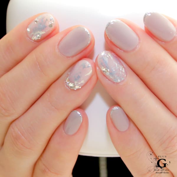 【新規20%OFF×3】グレイッシュホイルのエレガントネイル