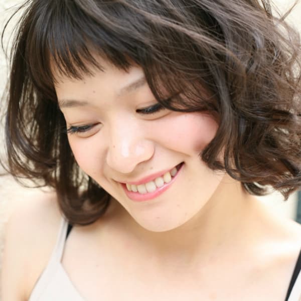 un*de hair make studio