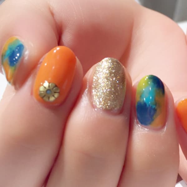 カラフル夏ネイル