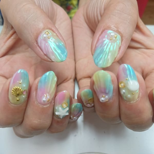 人魚の鱗ネイル♪♪