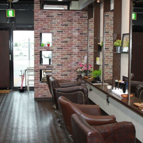 Hair Place Lucia