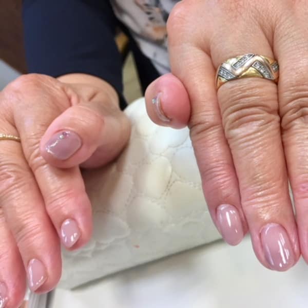 グレージュカラー