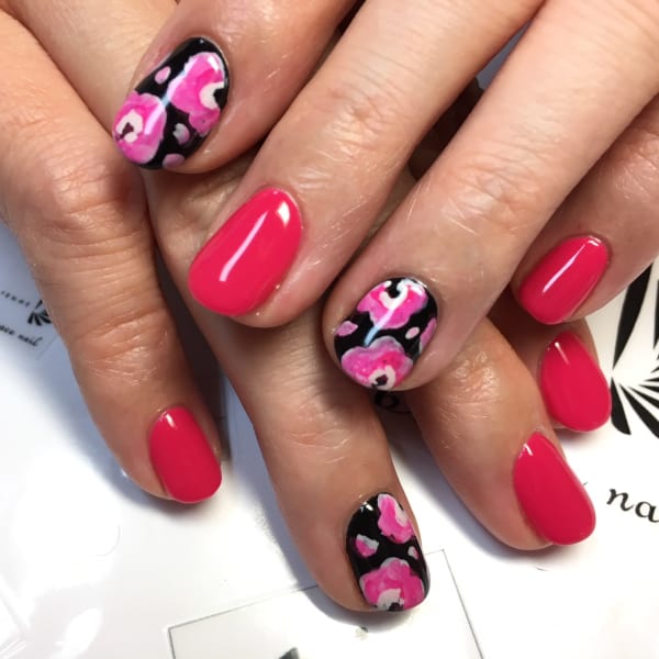 ピンクフラワーネイル☆¥8900コース|bi.grace nail