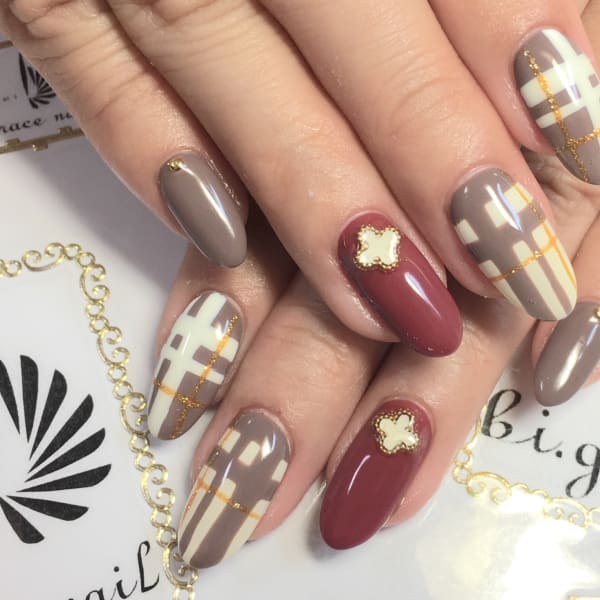 チェック柄ネイル☆|bi.grace nail