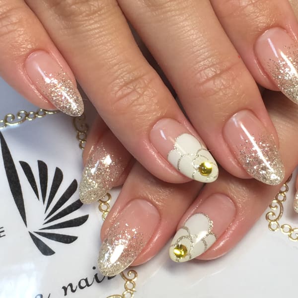 フラワーネイル☆オフ込¥6000|bi.grace nail