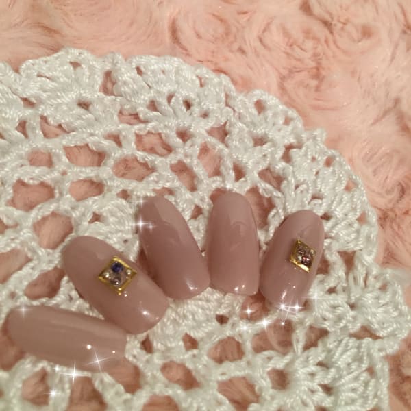 ワンカラー+ラインストーン