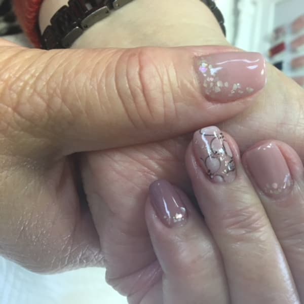 輪郭フラワーネイル!