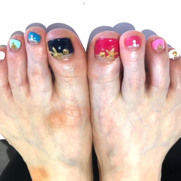 カラフルフットネイル★☆