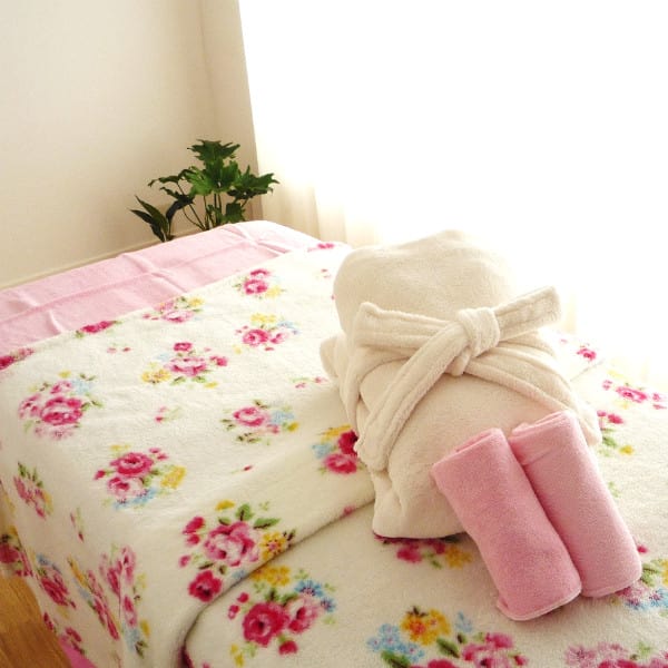 ホリスティックビューティ   リラハープ