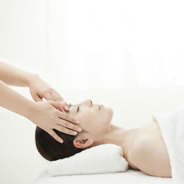 ゆったりと温活美容 いま楽整体 サウナ マッサージ よもぎ蒸し