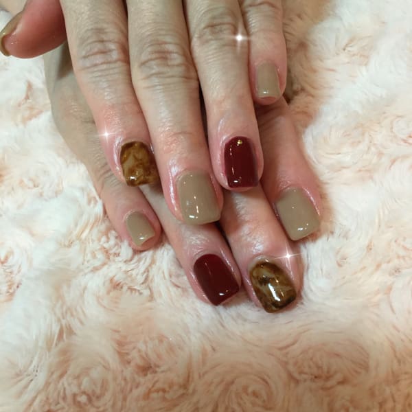 秋ネイルワンカラー