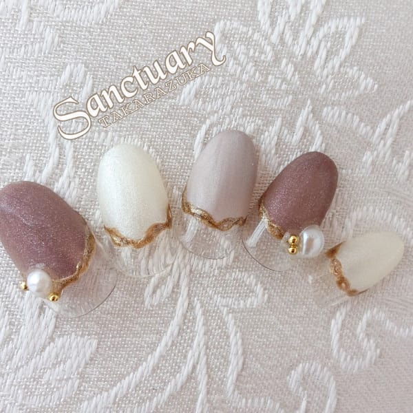 秋のシックなフロスト・フレンチ