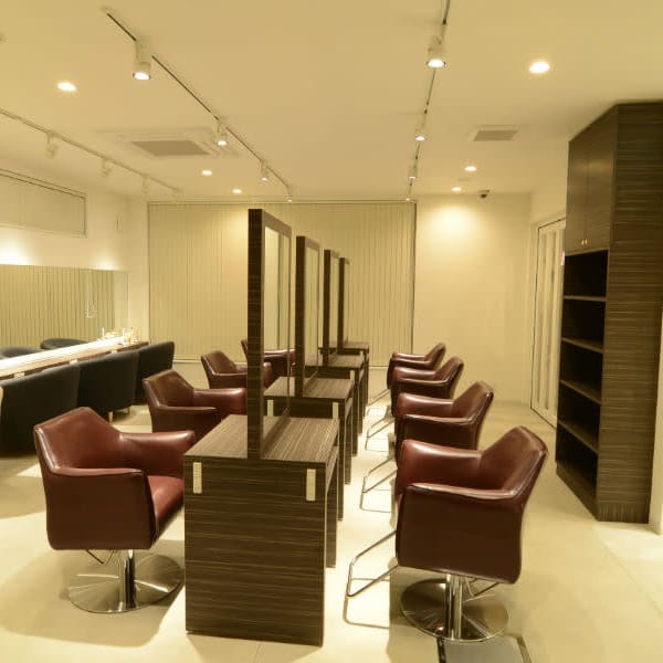 PANDOLA美容室 本店