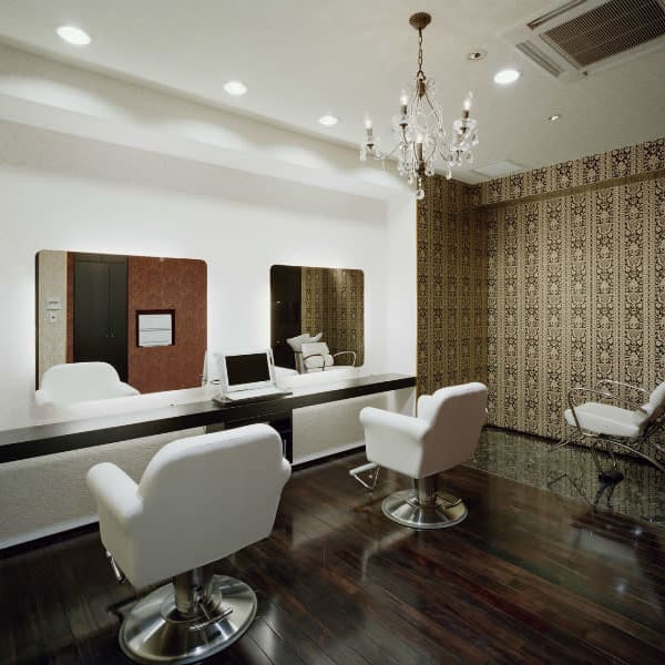 HAIR & MAKE EARTH 西川口店