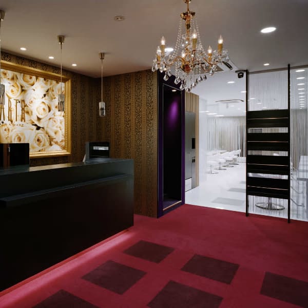 HAIR & MAKE EARTH 鈴鹿店