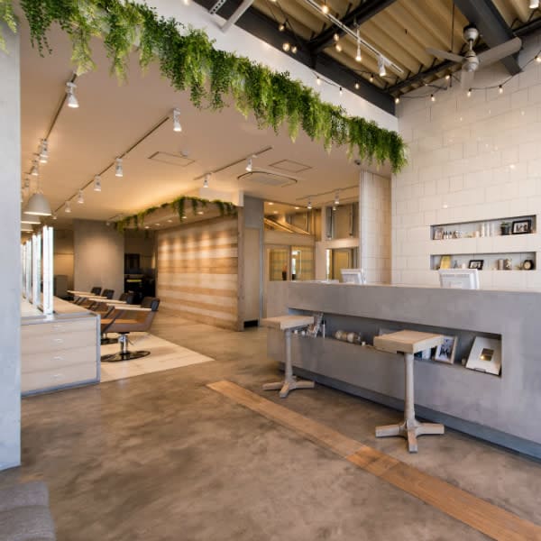 HAIR & MAKE EARTH 入間店