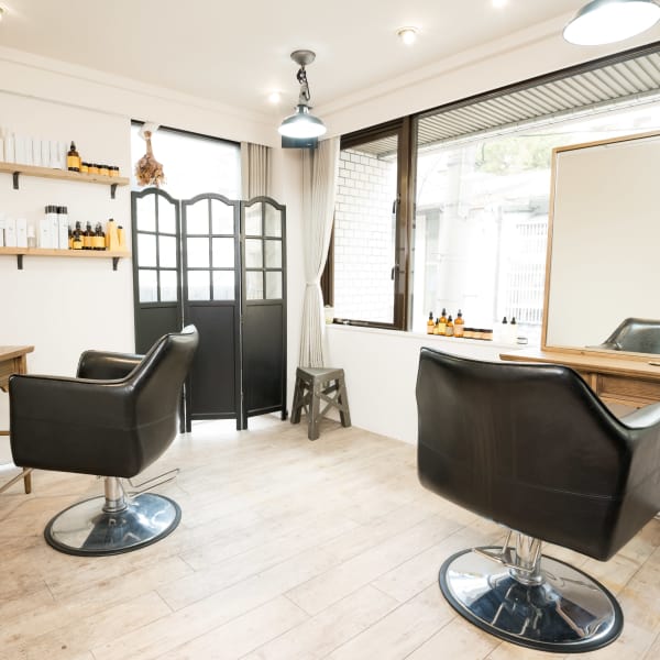 Trad. hair salon