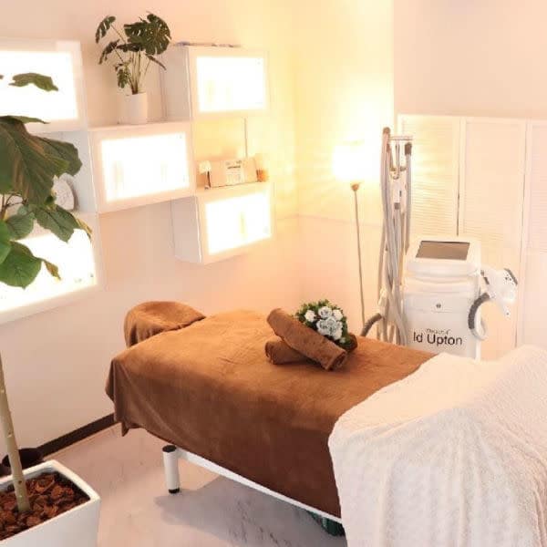 脱毛&シェービング専門店 LUANA 心斎橋