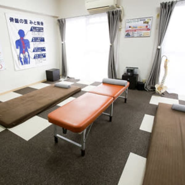 骨盤矯正専門院 だいな