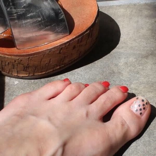 シルバードットネイル|The Next...kitahorie