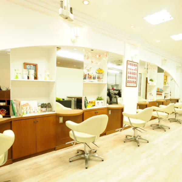 HAIR SALON LAPUTA