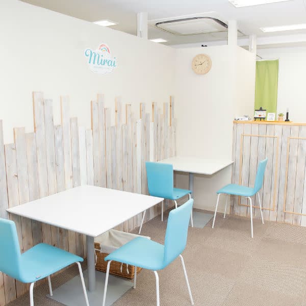 ミライ池袋西口店