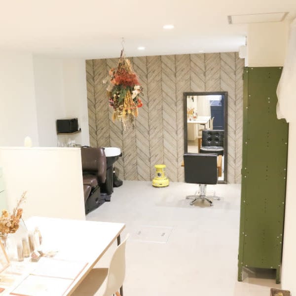 calm apartment SPA×HAIR