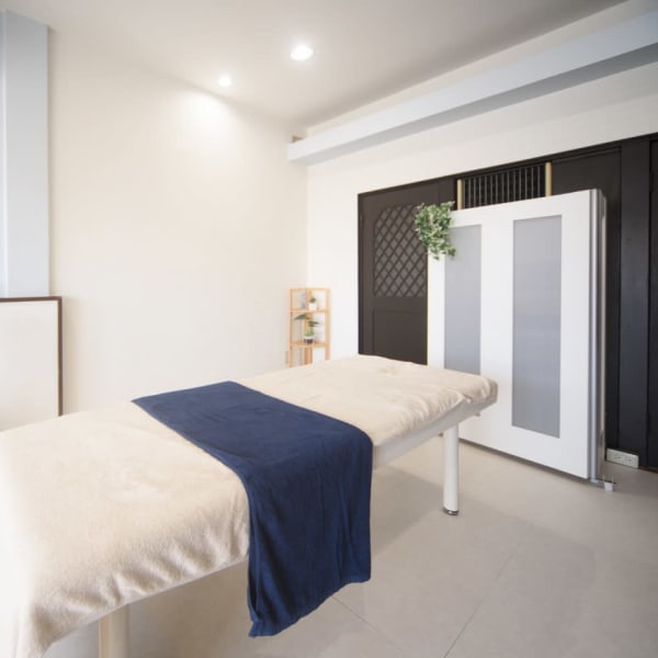 AQUA chiropractic & esthetic岡崎