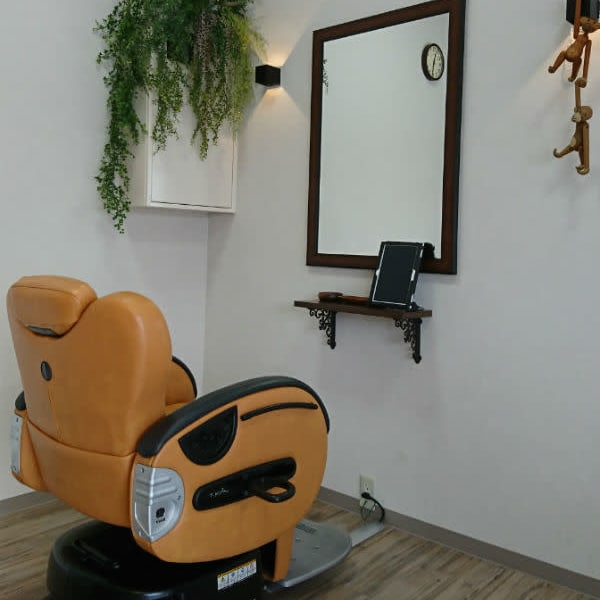 CUT SALON ピース