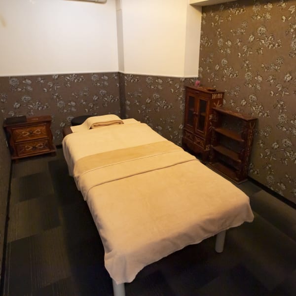 Bodysh 茶屋町店