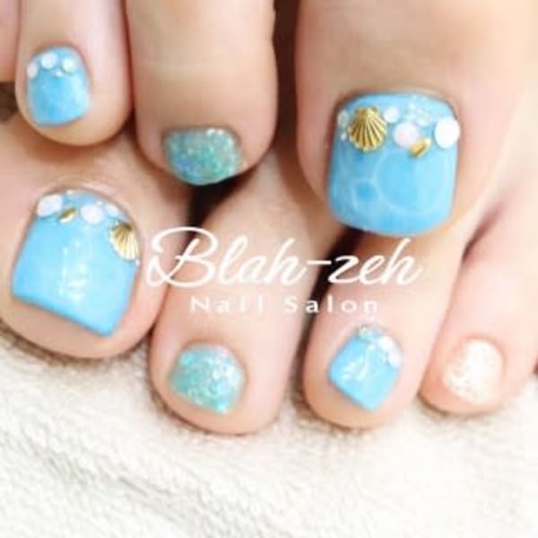 夏のビジュードロップネイル☆