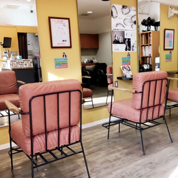 Hair Salon DONNA　香芝下田店