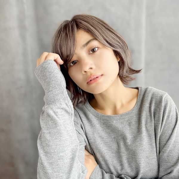 Resortsalon M byvalore 新宿東口
