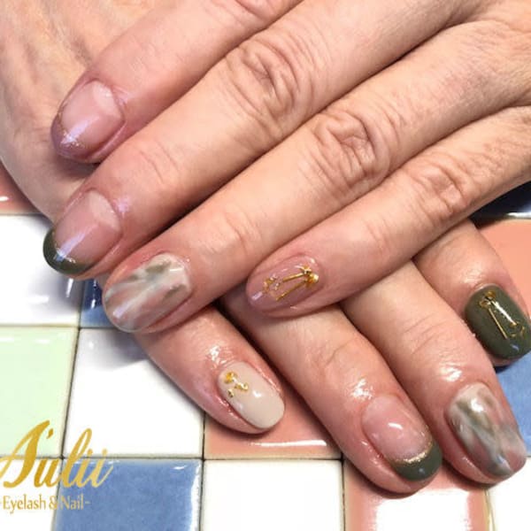 カーキニュアンス|A'ulii -nail-