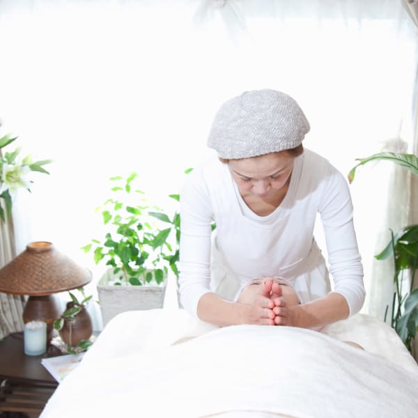 Herbal Esthetic Salon 猫ろ美 庵