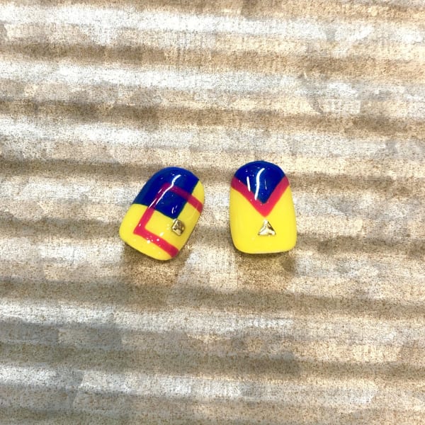 【ジオメトリックネイル】