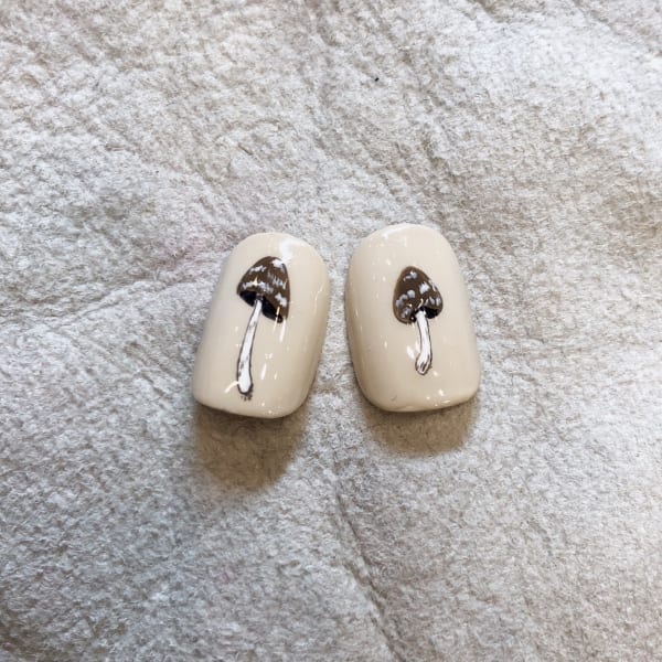 【キノコネイル】(ブラウン)