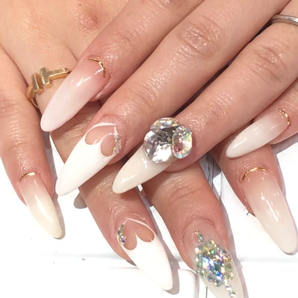 ホワイトグラデーション